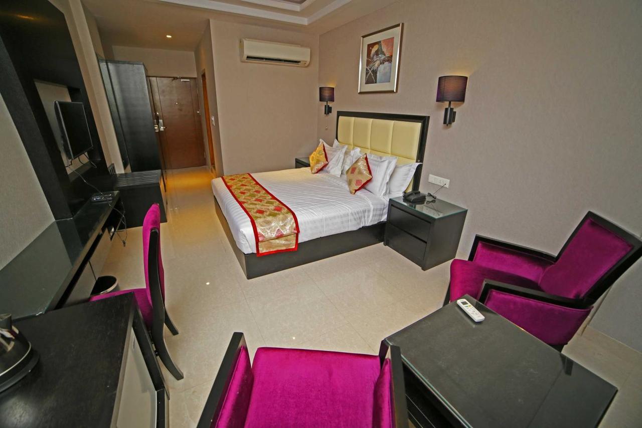 Royal Inn Nawalgarh Extérieur photo